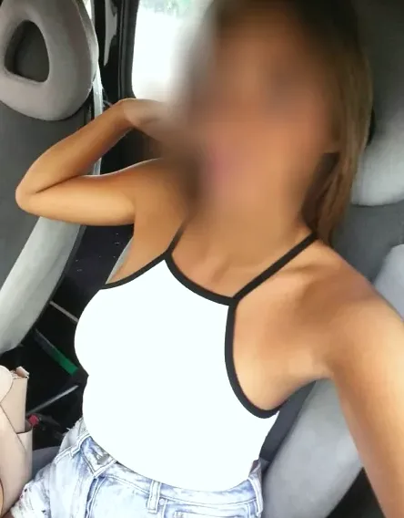 Astrid, 36