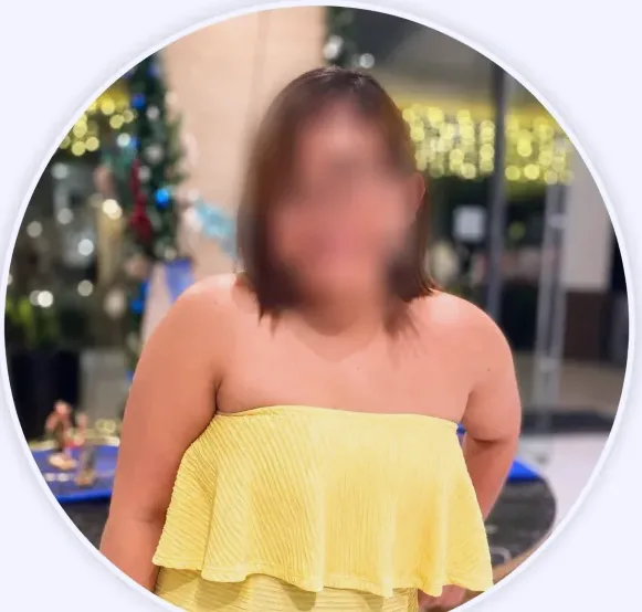 Emily, 32