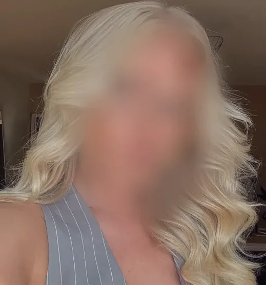 Katrin, 35