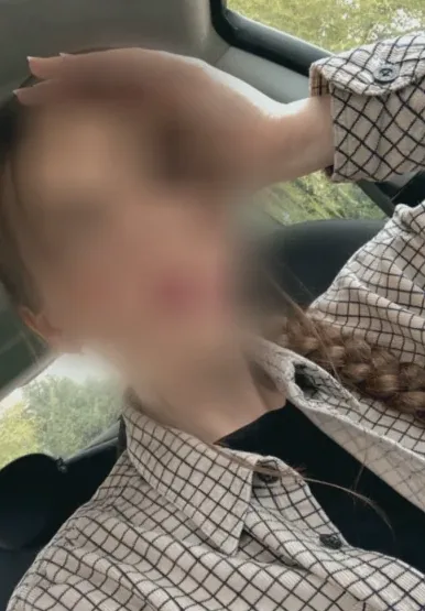 Milica, 28