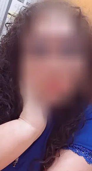 Mirela, 39