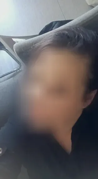 Rosa, 39