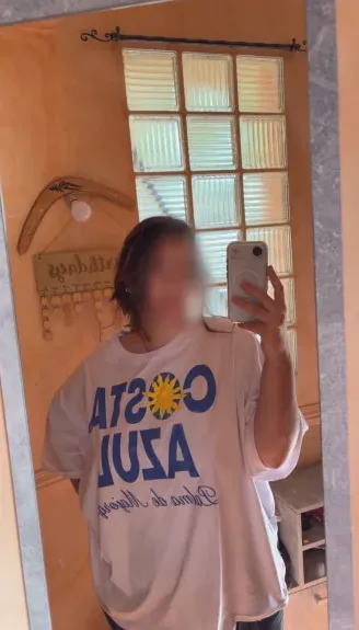 Sina, 21