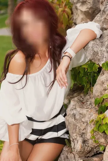 Verena, 37